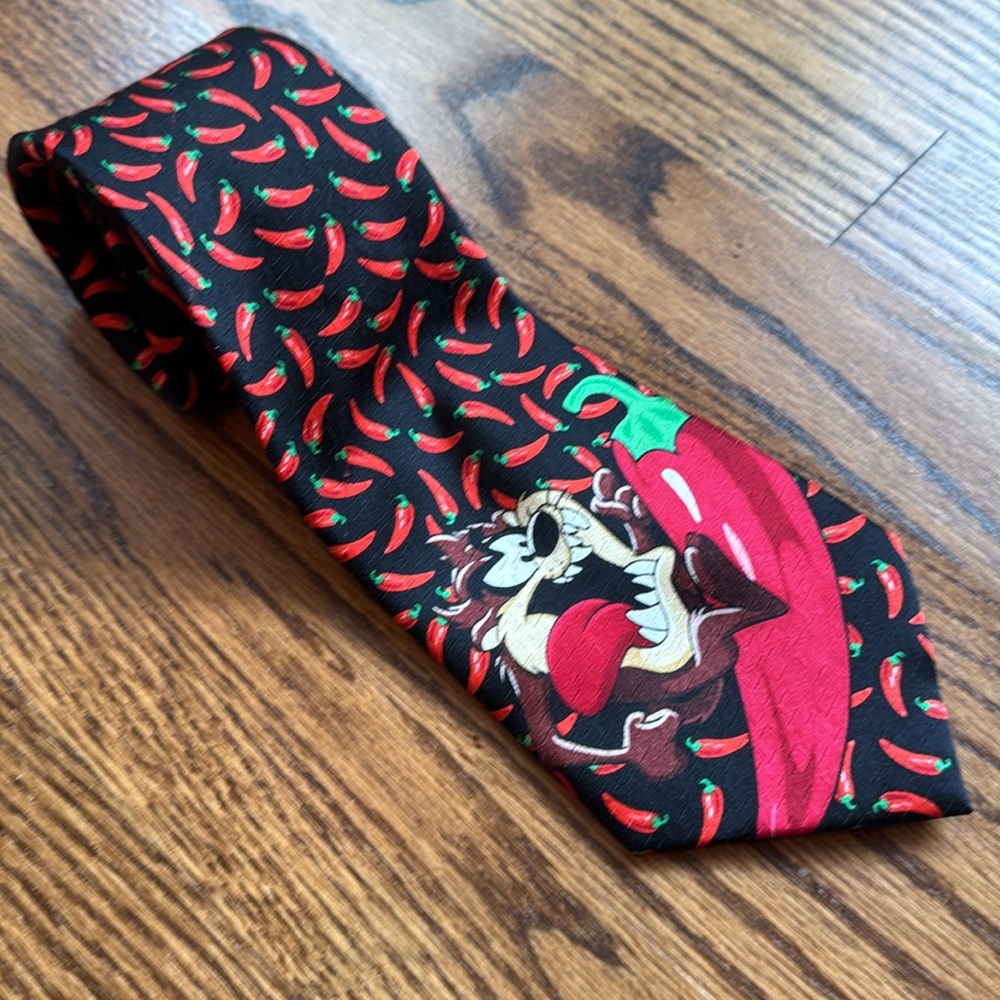 Warner Brothers Looney Tunes Taz Chili Peppers Red and Black Silk Tie